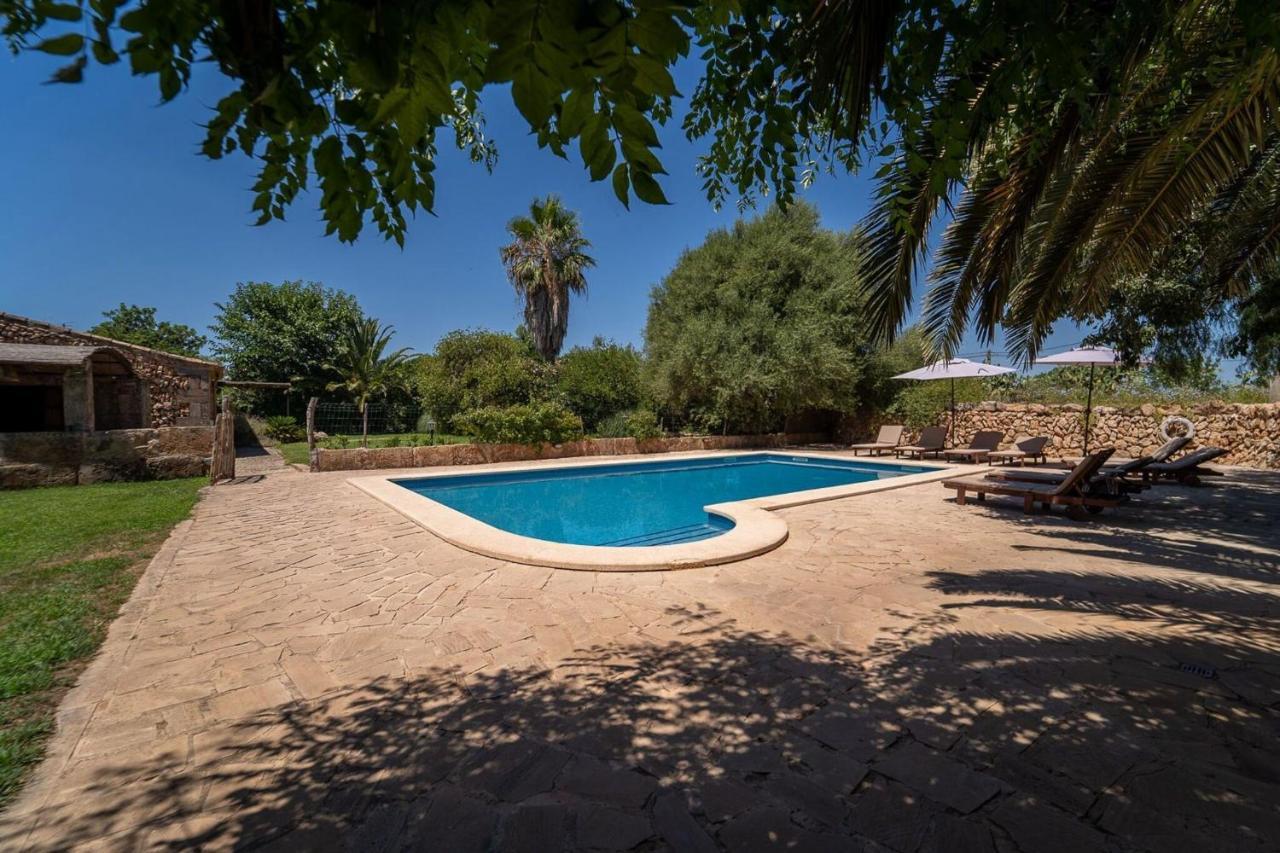 Cugulutx Villa Llucmajor  Buitenkant foto