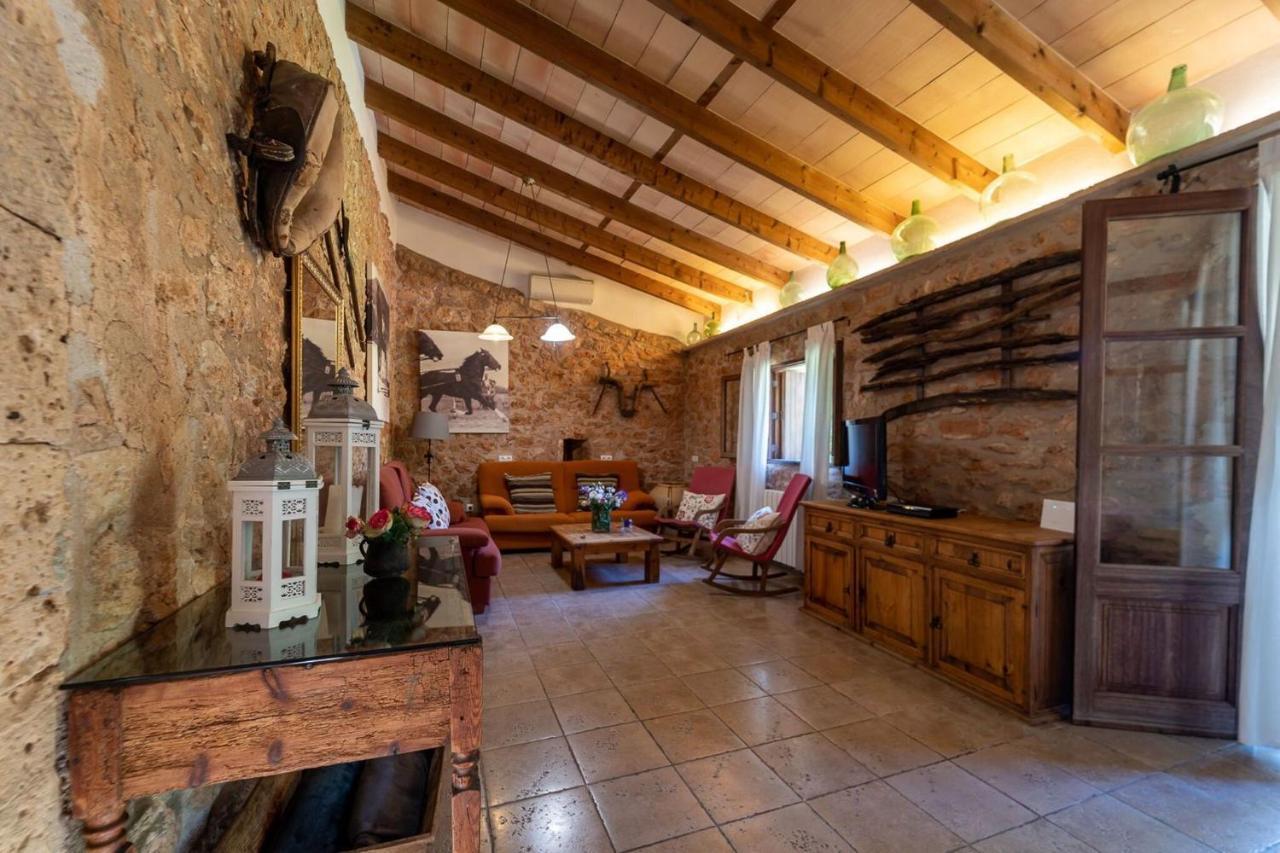 Cugulutx Villa Llucmajor  Buitenkant foto